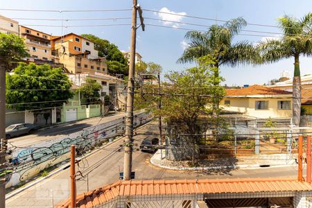 Casa à venda com 200m², 3 quartos e 6 vagasVista