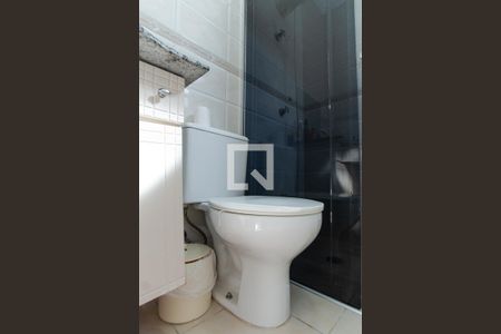 Casa à venda com 200m², 3 quartos e 6 vagasBanheiro da Suíte 2