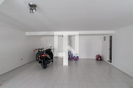 Casa à venda com 200m², 3 quartos e 6 vagasGaragem