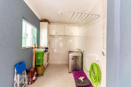 Casa à venda com 200m², 3 quartos e 6 vagasÁrea de Serviço