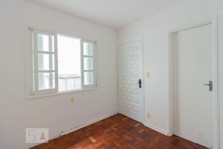 Casa à venda com 150m², 3 quartos e 2 vagas Casa à venda com 150m², 3 quartos e 2 vagasQuarto de Serviço