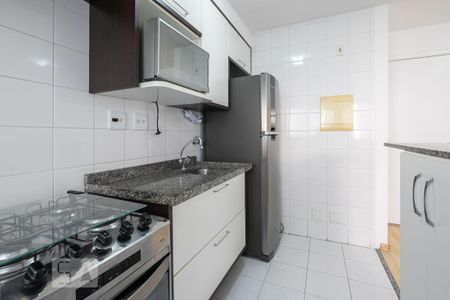 Cozinha  de apartamento para alugar com 1 quarto, 47m² em Indianópolis, São Paulo