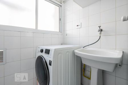 Area de Serviço de apartamento para alugar com 1 quarto, 47m² em Indianópolis, São Paulo