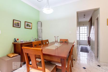 Sala de casa de condomínio à venda com 3 quartos, 166m² em Caxingui, São Paulo