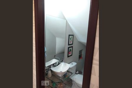 Apartamento à venda com 115m², 2 quartos e 3 vagas Apartamento à venda com 115m², 2 quartos e 3 vagasLavabo