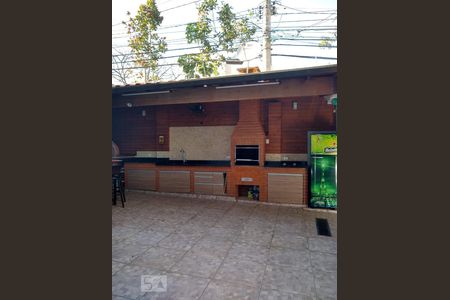 Apartamento à venda com 115m², 2 quartos e 3 vagas Apartamento à venda com 115m², 2 quartos e 3 vagasChurrasqueira