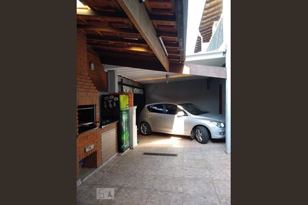 Apartamento à venda com 115m², 2 quartos e 3 vagas Apartamento à venda com 115m², 2 quartos e 3 vagasGaragem