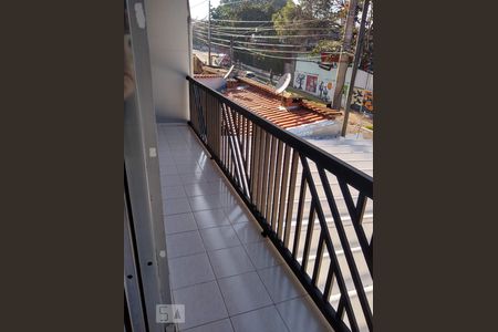 Apartamento à venda com 115m², 2 quartos e 3 vagas Apartamento à venda com 115m², 2 quartos e 3 vagasSacada