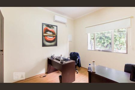 Casa à venda com 4 quartos, 170m² em Vila Mariana, São Paulo