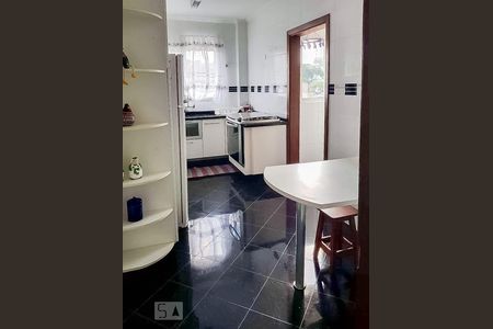 Cozinha de apartamento à venda com 2 quartos, 76m² em Gopoúva, Guarulhos