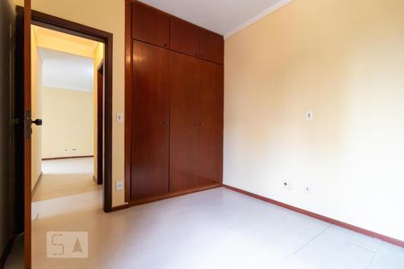 Quarto de apartamento à venda com 2 quartos, 70m² em Mansões Santo Antônio, Campinas