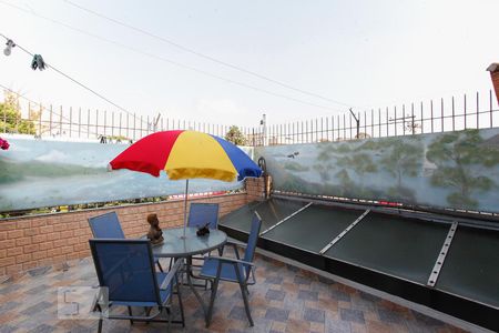 Casa à venda com 189m², 3 quartos e 2 vagasVaranda da Suíte 2