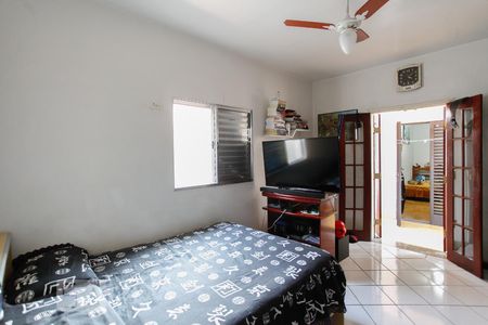 Casa à venda com 189m², 3 quartos e 2 vagasQuarto 1