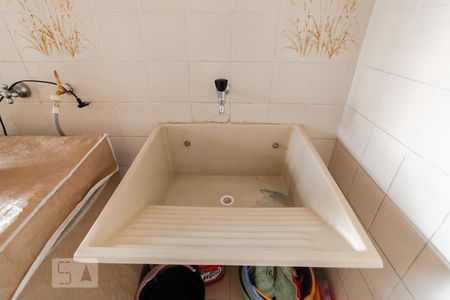 Casa à venda com 189m², 3 quartos e 2 vagasLavanderia 