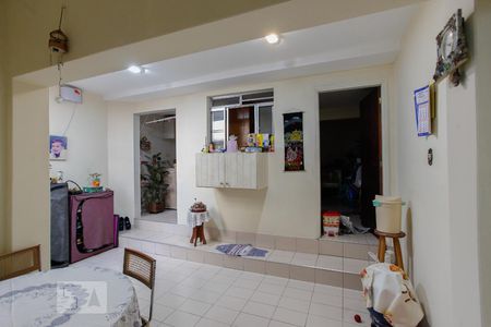 Casa à venda com 189m², 3 quartos e 2 vagasQuintal