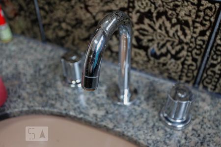 Casa à venda com 189m², 3 quartos e 2 vagasBanheiro Social