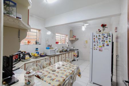 Casa à venda com 189m², 3 quartos e 2 vagasCozinha
