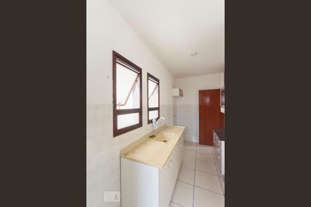 Cozinha de apartamento à venda com 2 quartos, 62m² em Jardim das Bandeiras, Campinas