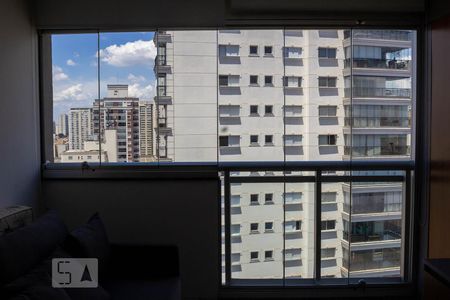 Sala de kitnet/studio para alugar com 1 quarto, 38m² em Campo Belo, São Paulo