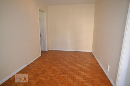 Apartamento para alugar com 65m², 2 quartos e sem vagaSala