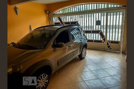 Casa à venda com 170m², 3 quartos e 2 vagasGaragem