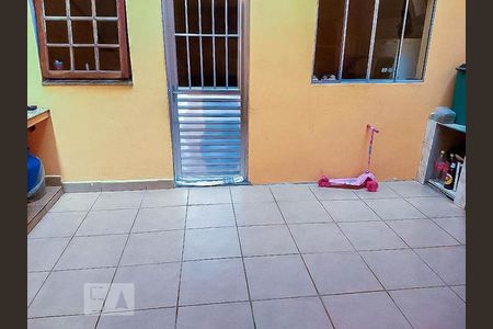 Casa à venda com 170m², 3 quartos e 2 vagasQuintal