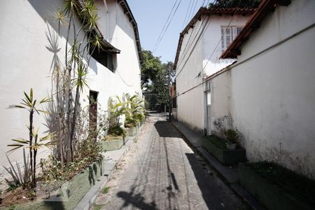 Casa de condomínio para alugar com 100m², 3 quartos e 1 vagaÁrea comum
