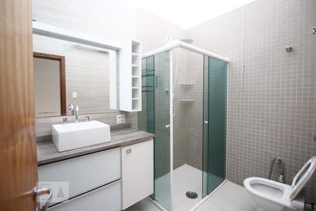 Casa de condomínio para alugar com 100m², 3 quartos e 1 vagaBanheiro
