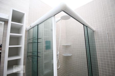 Casa de condomínio para alugar com 100m², 3 quartos e 1 vagaBanheiro
