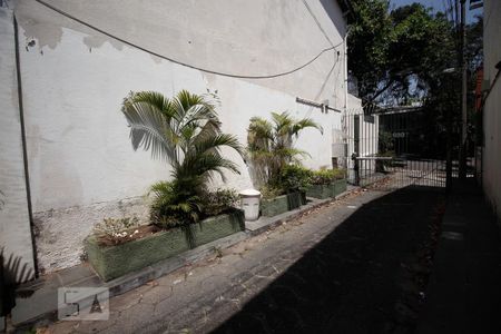 Casa de condomínio para alugar com 100m², 3 quartos e 1 vagaÁrea comum