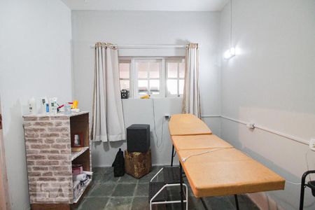 Casa à venda com 370m², 4 quartos e 3 vagasQuarto de serviço