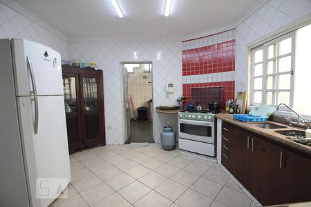 Casa à venda com 370m², 4 quartos e 3 vagasCozinha