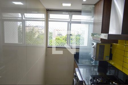 Apartamento para alugar com 84m², 3 quartos e 1 vagaÁrea de Serviço