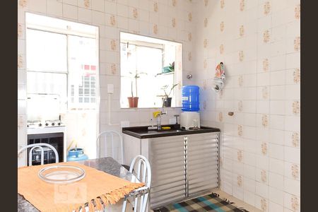 Apartamento à venda com 47m², 1 quarto e sem vaga Apartamento à venda com 47m², 1 quarto e sem vagaCozinha