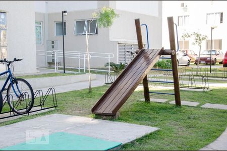 Área externa de apartamento à venda com 2 quartos, 45m² em São José, Canoas