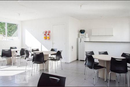 Apartamento à venda com 45m², 2 quartos e sem vagaÁrea externa