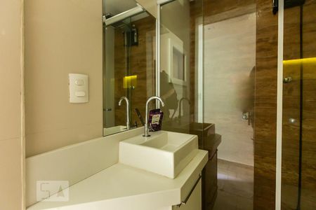 Banheiro de kitnet/studio à venda com 1 quarto, 30m² em Bela Vista, São Paulo