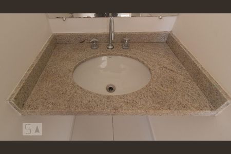 Apartamento para alugar com 58m², 3 quartos e 1 vagaBanheiro