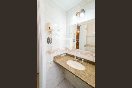Apartamento para alugar com 150m², 3 quartos e 2 vagas Apartamento para alugar com 150m², 3 quartos e 2 vagasBanheiro da Suíte