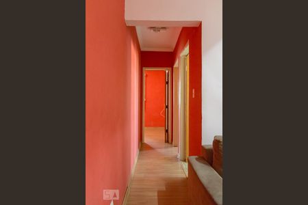 Corredor de apartamento para alugar com 2 quartos, 58m² em Anchieta, São Bernardo do Campo