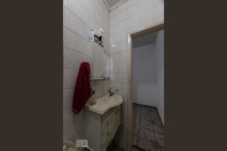 Casa para alugar com 120m², 2 quartos e 3 vagas Casa para alugar com 120m², 2 quartos e 3 vagasBanheiro