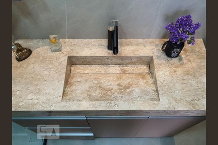 Detalhe do banheiro  de apartamento à venda com 2 quartos, 50m² em Liberdade, São Paulo