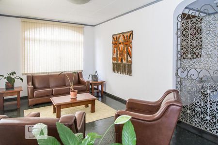 Apartamento para alugar com 78m², 2 quartos e 1 vagaHall social