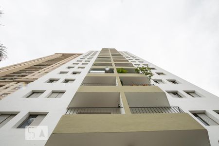 Apartamento para alugar com 78m², 2 quartos e 1 vagaFachada