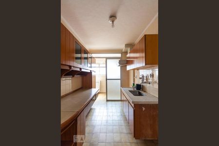 Apartamento para alugar com 78m², 2 quartos e 1 vagaCozinha