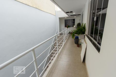 Acesso - 2º Andar de kitnet/studio para alugar com 1 quarto, 25m² em Jacarepaguá, Rio de Janeiro
