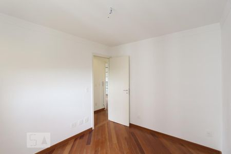 Apartamento à venda com 140m², 4 quartos e 2 vagasQuarto 3