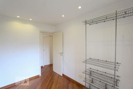Apartamento à venda com 140m², 4 quartos e 2 vagasQuarto 4
