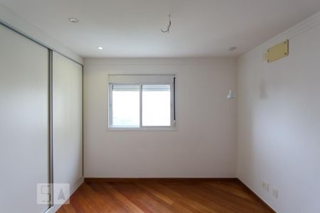 Apartamento à venda com 140m², 4 quartos e 2 vagasSuíte 1