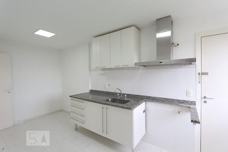 Apartamento à venda com 140m², 4 quartos e 2 vagasCozinha